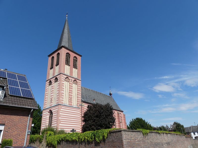 Heilig Kreuz Hasselsweiler